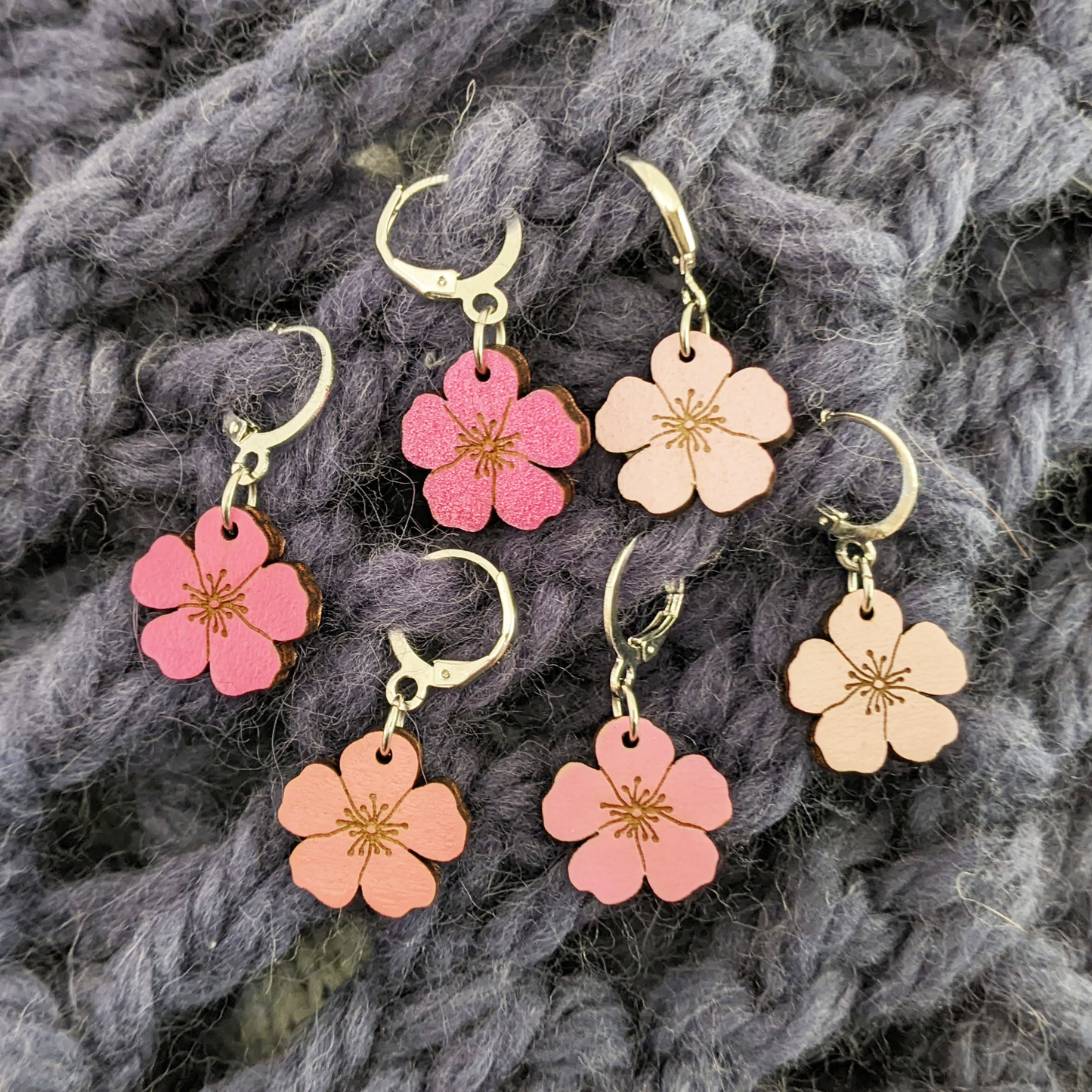 Ensemble de 6 marqueurs de mailles verrouillables « Fleurs de cerisier » - Fait main