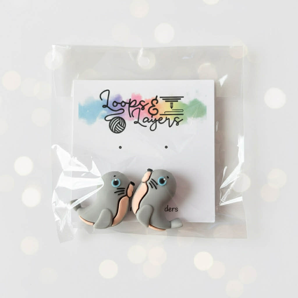 Seal | Needle Minders