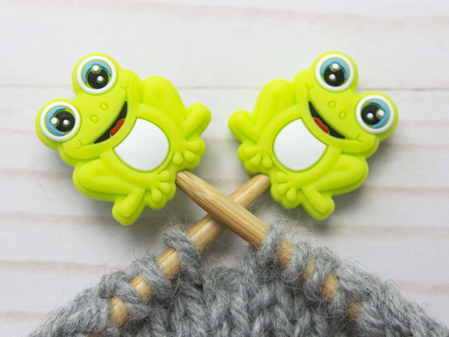 Green Frog | Stitch Stoppers